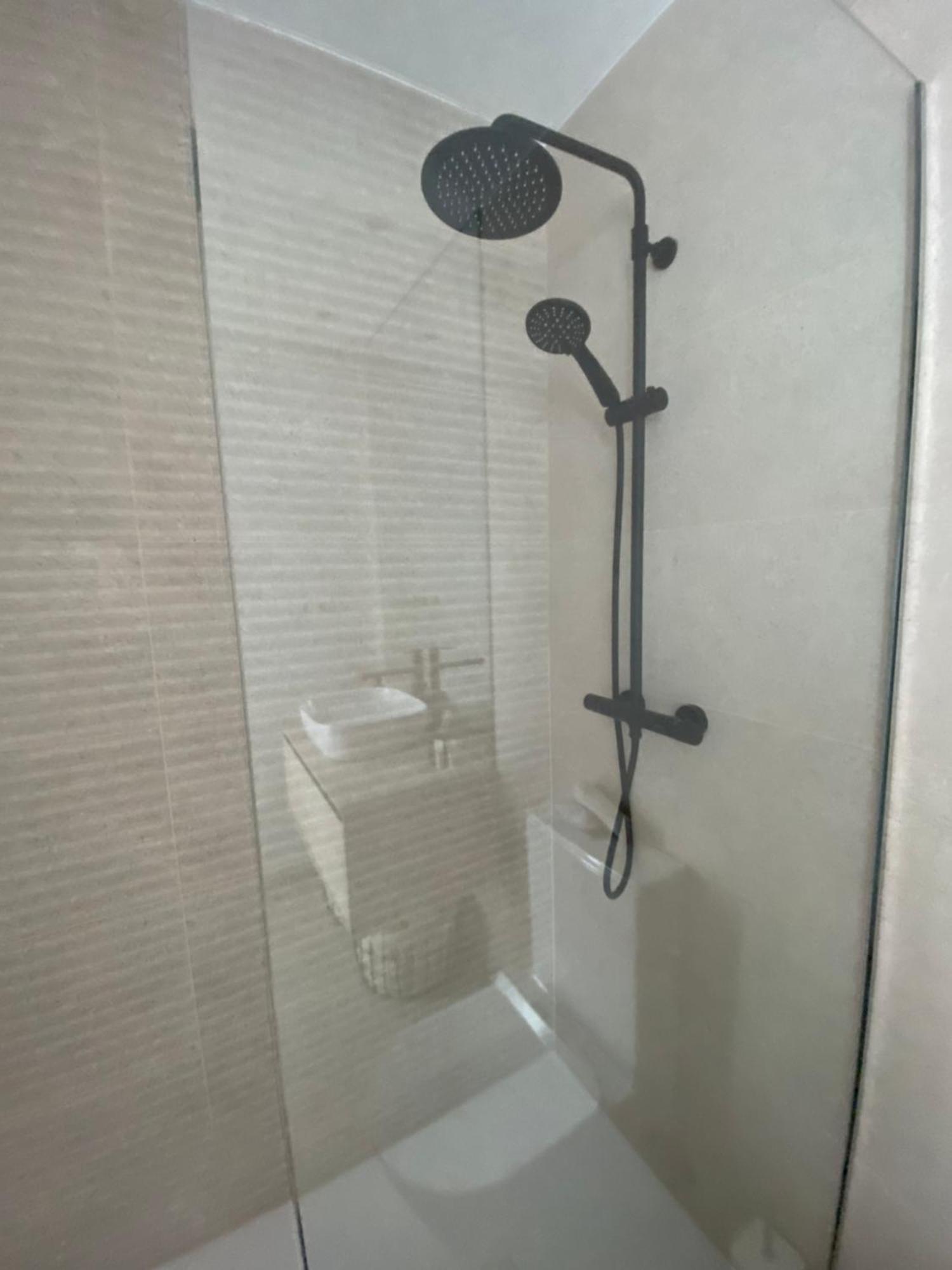 A Estrenar En Cofradia Deluxe Apartment Foz